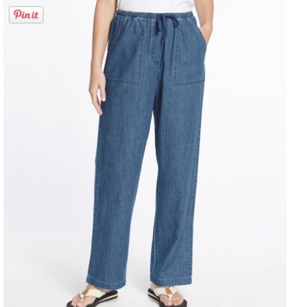 LL Bean S Women's Sunwashed Denim Pants, Straight-Leg Classic Fit EUC